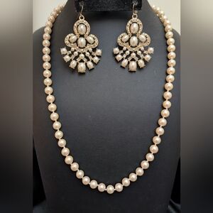 #85. 50s Vintage Marvella Pearl Necklace & Vintage Earrings